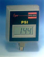 digital_pressure_gauge.jpg (8084 octets)