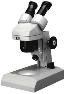 microscope_920es-binocular.jpg (10825 octets)